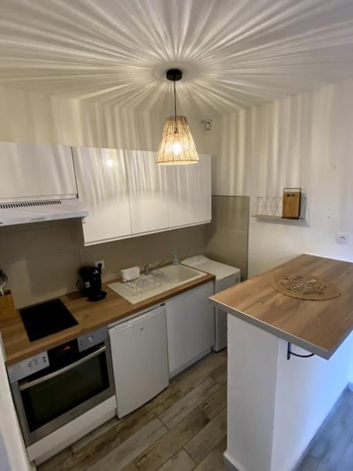 Appartement Studio Cabine Avec Jardin à Canet-en-Roussillon Extérieur photo